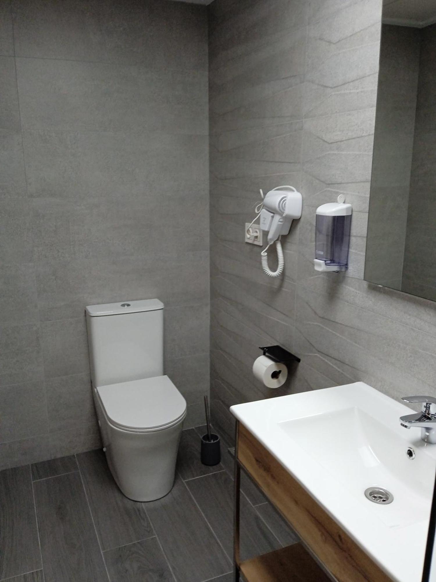 Hostal La Morenica Villena Dış mekan fotoğraf
